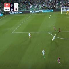 El golazo de Lo Celso al Mallorca que puso en pie del primero al último del Villamarín