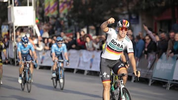Ackermann, más rápido que Kittel en la Clásica de Almería