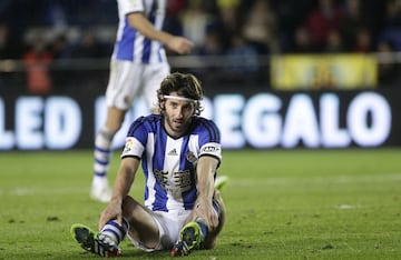 Se graduó en Psicología por la Camilo José Cela.