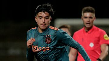 M&eacute;ndez naci&oacute; en un barrio conocido por la delincuencia en LA, por lo que asegur&oacute; que gracias al deporte se alej&oacute; de esas cosas. Actualmente est&aacute; recuper&aacute;ndose para regresar con Ajax.