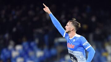 Fabi&aacute;n Ruiz, jugador del N&aacute;poles, celebra un gol.