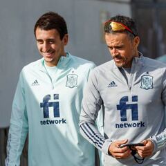 Oyarzabal vuelve con el grupo; Reguilón, en el gimnasio