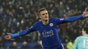 Jamie Vardy, celebra un gol.