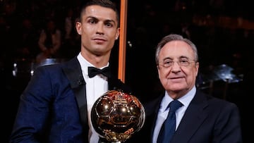 Cristiano Ronaldo con Florentino Pérez.
