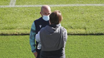 20/11/20
 ENTRENAMIENTO DEL LEVANTE UD - PACO LOPEZ - QUICO CATALAN
 
 
 
 
 
 
 
 
 
 
 
 
 
 
 
 
 
 