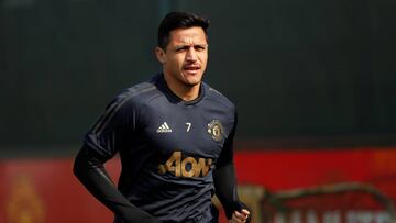 Alexis sorprende y vuelve a los entrenamientos en el United