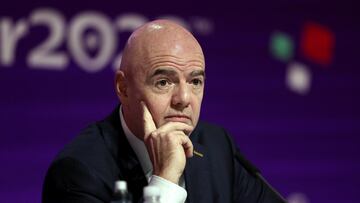 El protocolo FIFA enseña el camino: de parar el partido a dar los tres puntos al rival