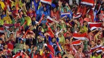 <b>ÉXTASIS EN SAN JOSÉ.</b> La hinchada local se volcó con Costa Rica en su partido de la penúltima jornada del grupo de la CONCACAF ante Estados Unidos.