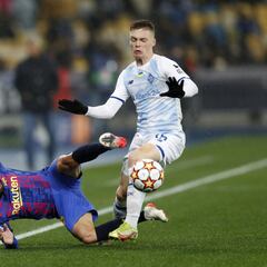 Viktor Tsygankov, en las gradas de Montilivi