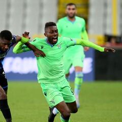 Reina salva a una Lazio desesperada