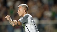 Las razones que hacen sonreír a Eduardo Vargas en Brasil