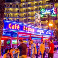 Los turistas británicos, en contra de las nuevas normas de “Gran Hermano” en España