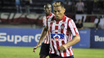 Teo jugando en la liga bet play