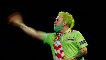 Darts - World Darts Championship - Alexandra Palace, London, Britain - December 15, 2025 Peter Wright in action during his first round match against Noa-Lynn van Leuven Action Images via Reuters/Matthew Childs TPX IMAGES OF THE DAY