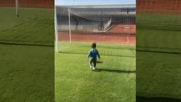 ¿Otro Castillo goleador? El hijo del Nico quiso imitar a su papá