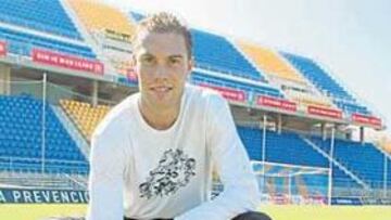 <b>CONCENTRADO. </b>Nano cuajó un buen partido ante el Alavés y quiere reafirmar su evolución ascendente ante el Albacete de Ferrando.