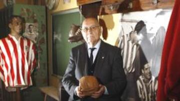 "Yo he visto ganar los 23 títulos del Atlético"