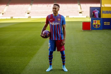 Presentación de Aubameyang como nuevo jugador del Fútbol Club Barcelona. 
