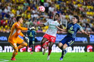 Necaxa le complica la vida a las Águilas