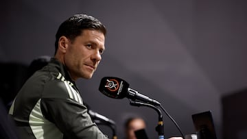 07/01/26 PREVIA SUPERCOPA DE ESPAÑA 2026 JEDDAH SEMIFINAL REAL MADRID RUEDA DE PRENSA XABI ALONSO Y JUDE BELLINGHAM