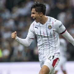 Alan Cervantes se une a la lista de ex Chivas que llegan al América