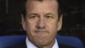 Dunga: "No es excusa, pero 15 jugadores sufrieron un virus"