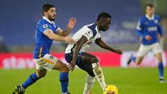 El defensor colombiano fue titular en la ca&iacute;da ante el Brighton 1-0 por la Premier League