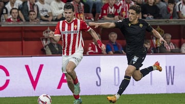 22-10-24. GUILLE ROSAS, EN UNA ACCIÓN DEL SPORTING-CASTELLÓN.