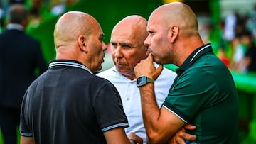 Chema Aragón, Manolo Higuera y José Alberto, del Racing.