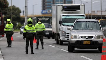 Pico y placa en Bogot&aacute; y Medell&iacute;n hoy, lunes 22 de noviembre. Conozca los horarios y el funcionamiento de la medida en las principales ciudades del pa&iacute;s.