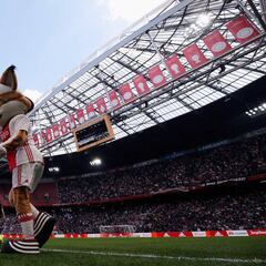 El Ajax recibe mañana al Real Madrid en estado de alarma