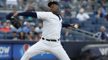 Aroldis Chapman deja los &#039;pinstripes&#039; del Bronx para encargarse de lanzar la &uacute;ltima entrada de los Chicago Cubs.