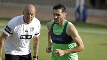 15-09-21 
 ELCHE 
 ENTRENAMIENTO 
 LUCAS PEREZ