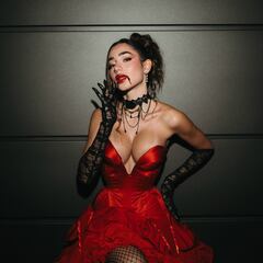 Best celebrity Halloween costumes 2024: Gigi Hadid, Anne Hathaway, Paris Hilton, Christina Aguilera, Ice Spice...