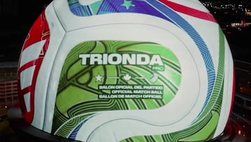 ¡Impresionante! The Sphere proyecta Trionda, el balón del Mundial