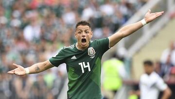 ‘Chicharito’ Hernández defiende a Jaime Lozano de las críticas