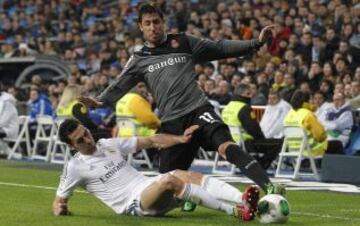 Arbeloa y Capdevila.