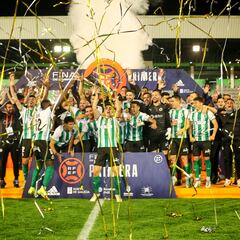 Una década desde la última vez en la que los cuatro ascendidos se salvaron del descenso