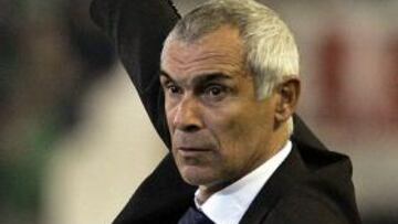 <strong>A LA CALLE.</strong> La mala racha del Betis ha provocado que Héctor Cúper haya sido destituido como entrenador del Betis.