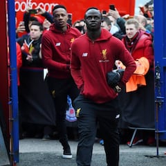 Mané: "He enviado 300 camisetas del Liverpool a casa"