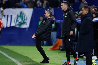 Igor Oca iguala los partidos de Paco López y mejora levemente sus números