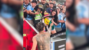 Al término del compromiso la afición local y este pequeño hincha aclamaban por una foto.