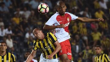 Sun: Fabinho cerca de firmar con el Manchester United