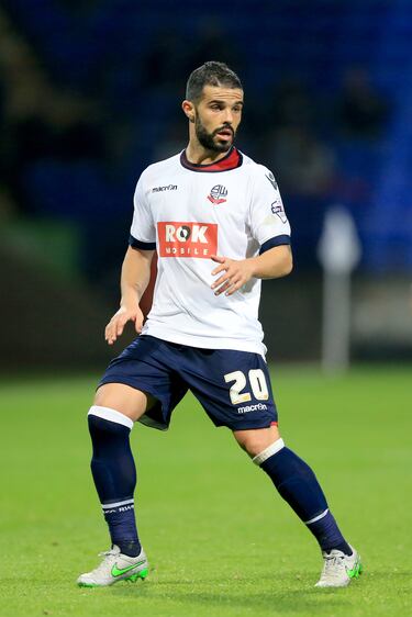 El lateral se vinculó con el club en 2015 después de rescindir su contrato con el Almería. Casado disputó nueve partidos de Championship y su estancia en las Islas Británicas terminó antes de lo esperado, pues el futbolista y el club rescindieron su contrato “de muto acuerdo” en enero de 2016.