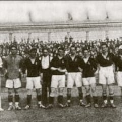 La evolución de las camisetas de la Selección Española