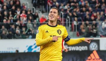 16 November 2019, Russia, Saint Petersburg: Belgium's Eden Hazard celebrates scoring his side's third goal during the UEFA EURO 2020 qualifiers Group I soccer match between Russia and Belgium at the Gazprom Arena.    16/11/2019 ONLY FOR USE IN SPAIN