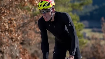 Aleix Espargaró, con el Lidl-Trek… ¡Se pasa al ciclismo!