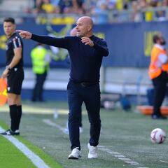 Paco López: “Los jugadores se sienten responsables de la situación”