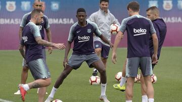 Último entrenamiento del Barça antes del debut en LaLiga