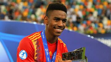 Junior con España